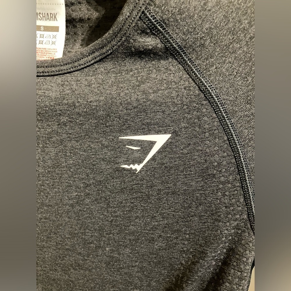 Gym Shark Crop Long Sleeve - Picture 2 of 5